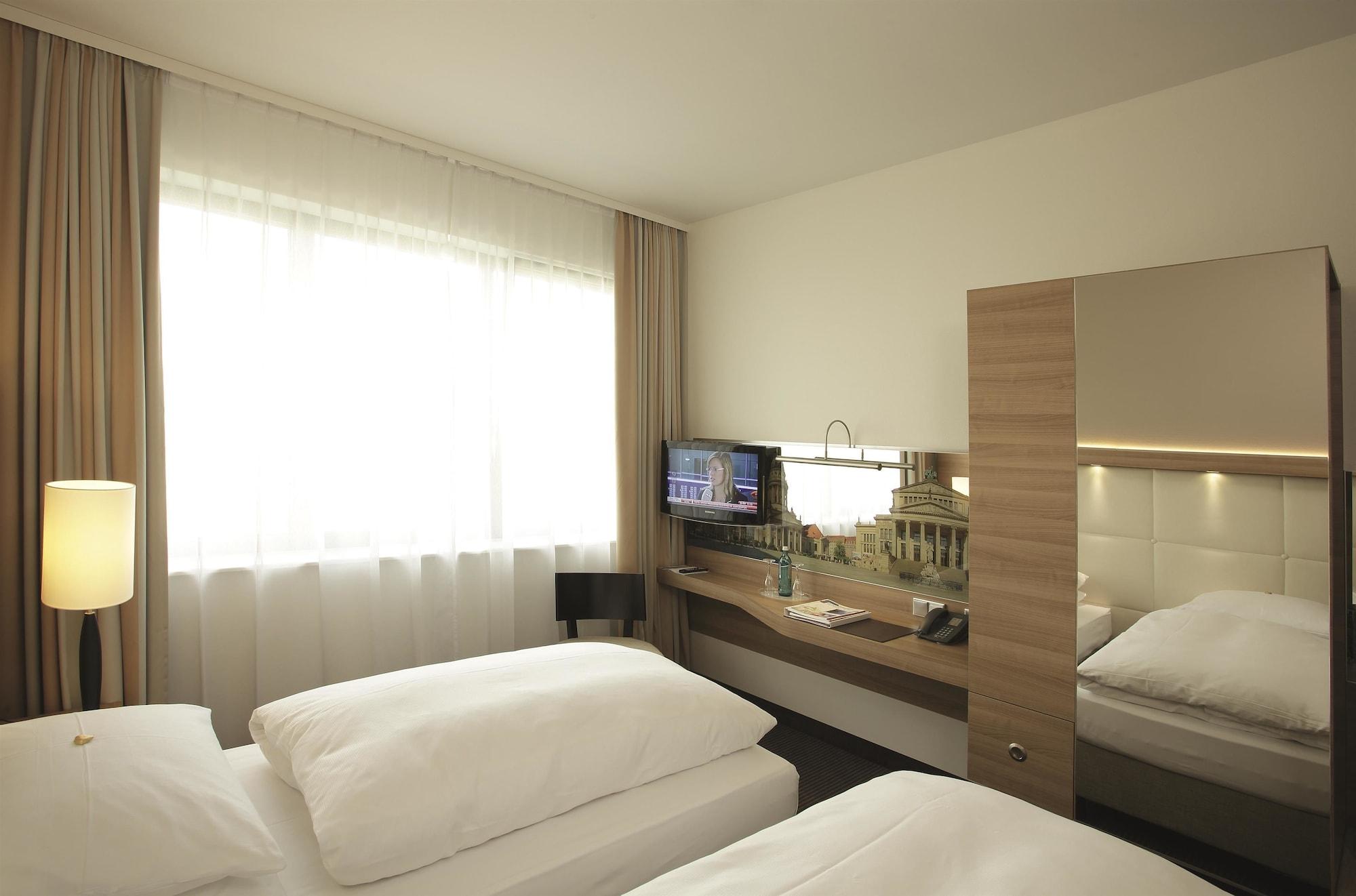 H4 Alexanderplatz Berlim