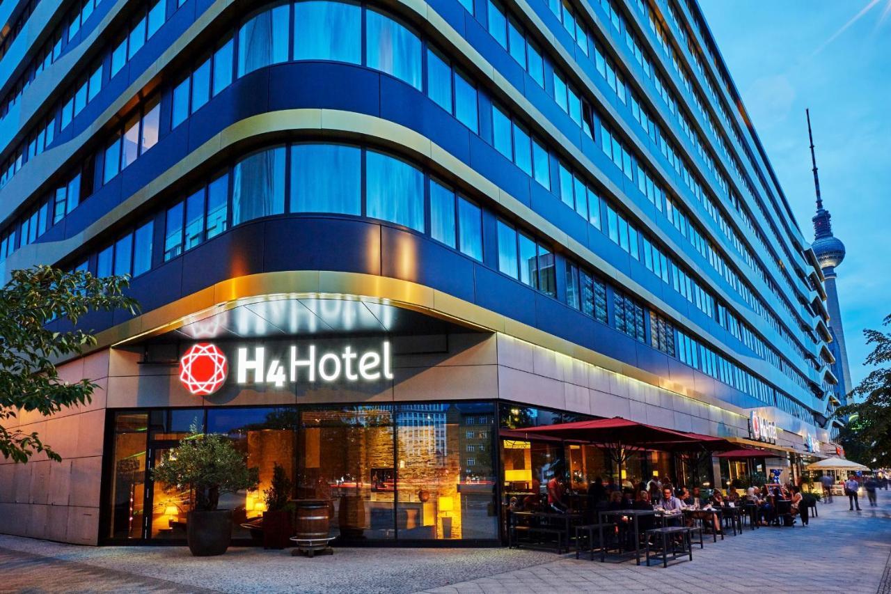 H4 Alexanderplatz 4* Berlim